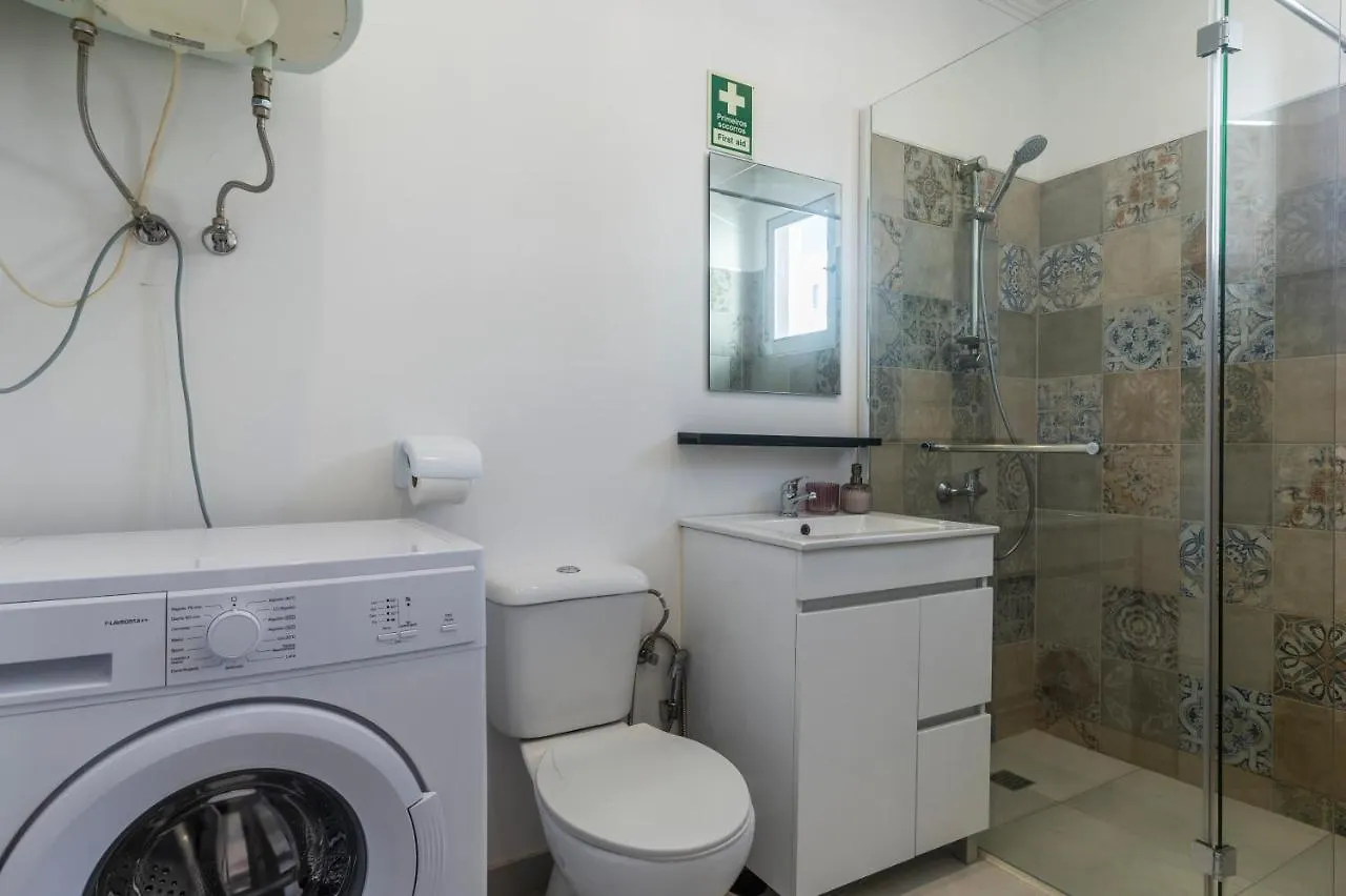Sea View T1 Apartment - Free Wifi - Swimming Pool Albufeira