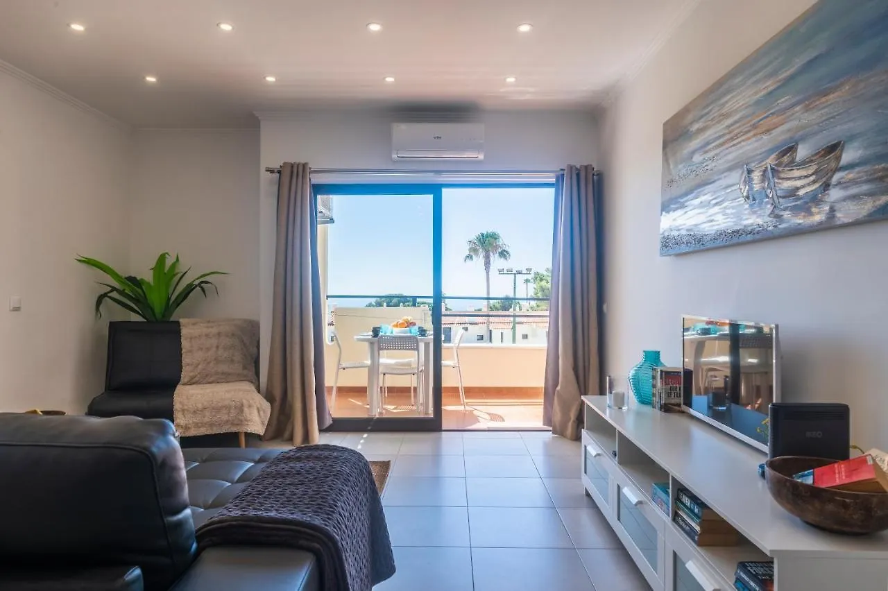 Sea View T1 Apartment - Free Wifi - Swimming Pool Albufeira 0*,  Portogallo